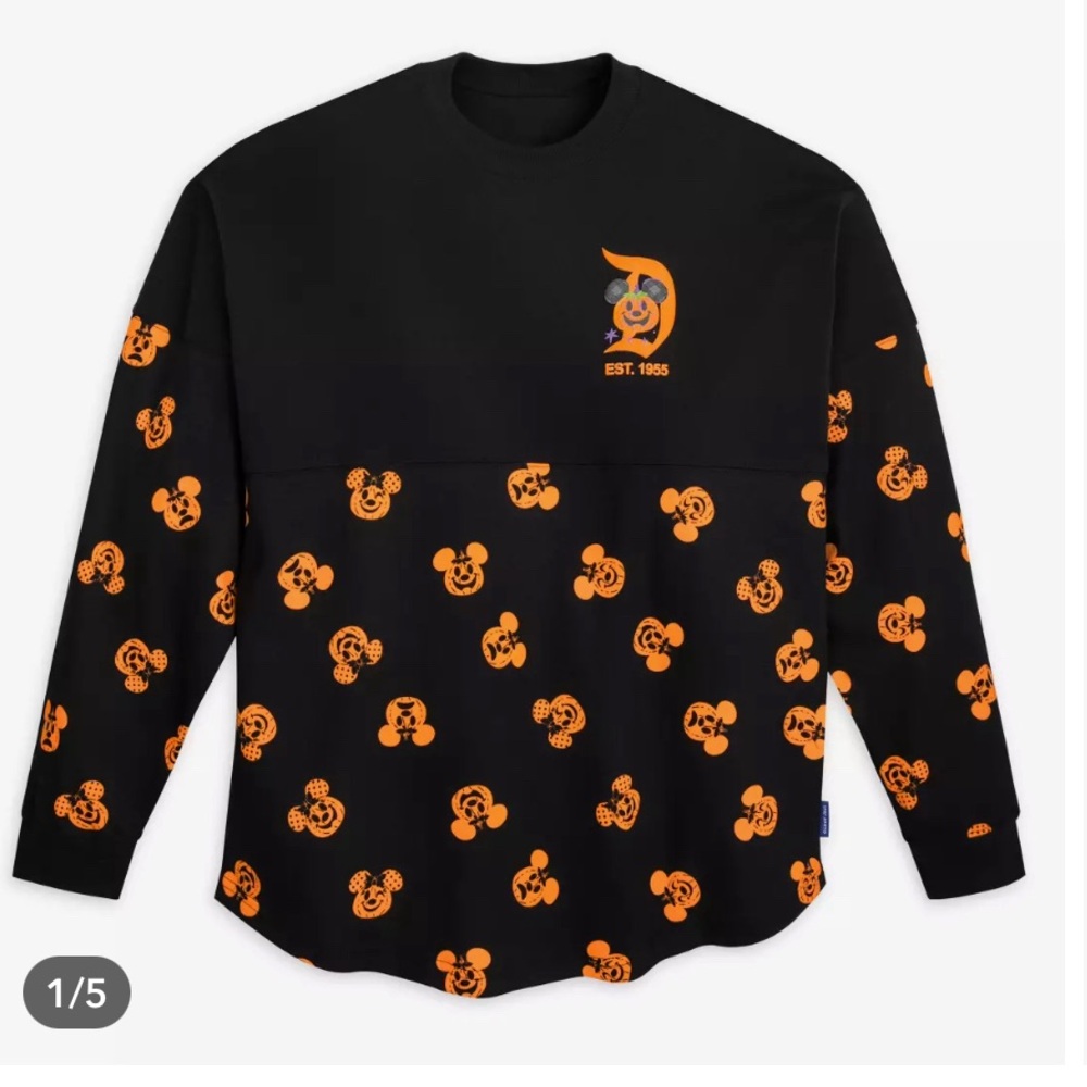 Like new Disneyland resort Minnie & Mickey pumpkin shirt